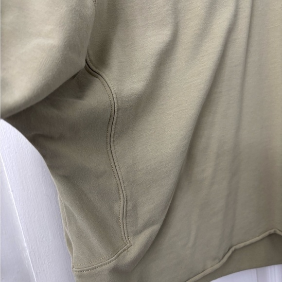 Hugoome Oversized Cropped Athletic Short Sleeve Top Olive Green Women’s Size XL - Picture 2 of 7